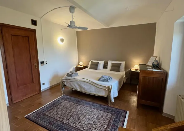 La Vecchia Cascina Rossa Affittacamere Fubine